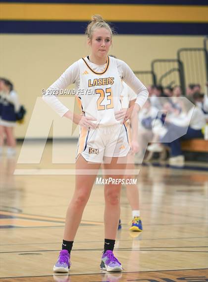 Thumbnail 2 in North/Waukesha South vs. Kettle Moraine photogallery.