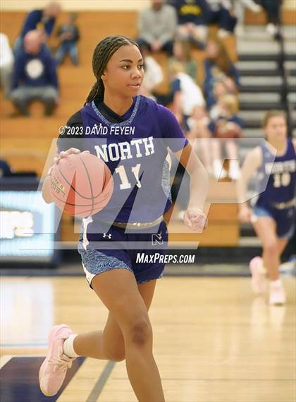 Thumbnail 1 in North/Waukesha South vs. Kettle Moraine photogallery.