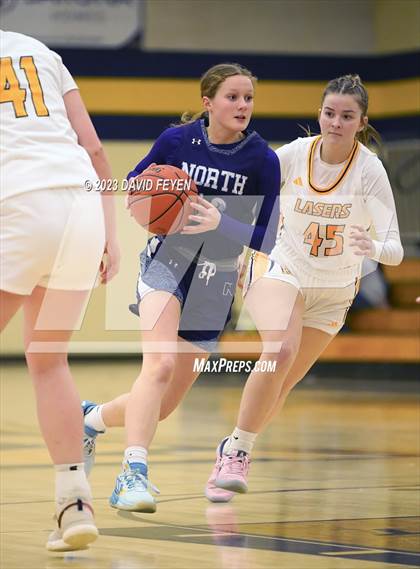 Thumbnail 3 in North/Waukesha South vs. Kettle Moraine photogallery.