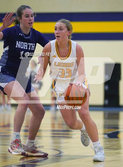 Thumbnail 2 in North/Waukesha South vs. Kettle Moraine photogallery.