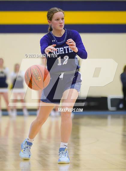Thumbnail 2 in North/Waukesha South vs. Kettle Moraine photogallery.