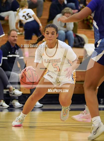 Thumbnail 1 in North/Waukesha South vs. Kettle Moraine photogallery.