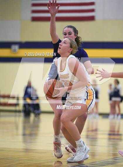 Thumbnail 3 in North/Waukesha South vs. Kettle Moraine photogallery.