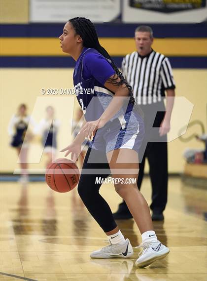 Thumbnail 1 in North/Waukesha South vs. Kettle Moraine photogallery.