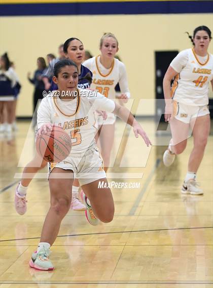 Thumbnail 1 in North/Waukesha South vs. Kettle Moraine photogallery.