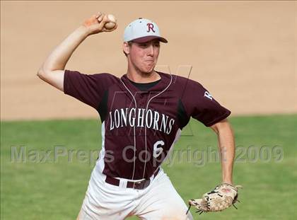 Thumbnail 3 in Temecula Valley vs Rancho Buena Vista (Lions Classic Final) photogallery.