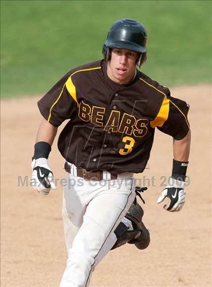 Thumbnail 3 in Temecula Valley vs Rancho Buena Vista (Lions Classic Final) photogallery.