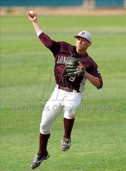 Thumbnail 3 in Temecula Valley vs Rancho Buena Vista (Lions Classic Final) photogallery.