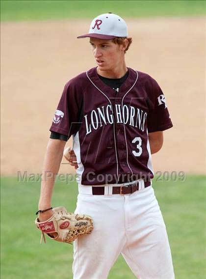 Thumbnail 2 in Temecula Valley vs Rancho Buena Vista (Lions Classic Final) photogallery.