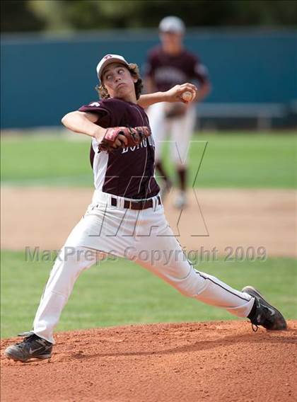 Thumbnail 3 in Temecula Valley vs Rancho Buena Vista (Lions Classic Final) photogallery.