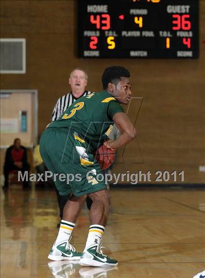 Thumbnail 1 in Rio Americano vs. Oak Ridge (Common Good Classic) photogallery.