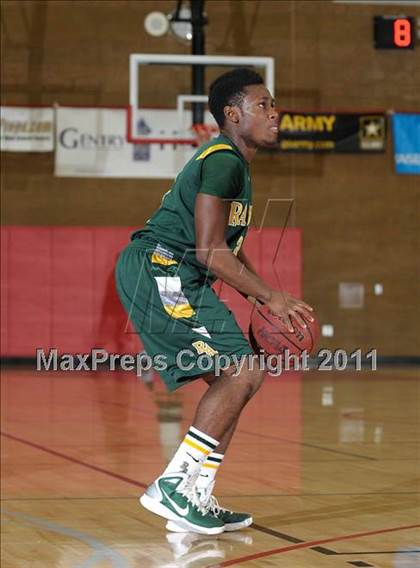 Thumbnail 2 in Rio Americano vs. Oak Ridge (Common Good Classic) photogallery.