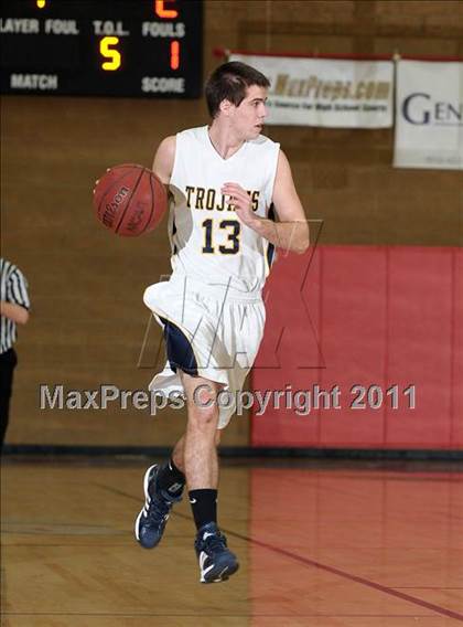 Thumbnail 1 in Rio Americano vs. Oak Ridge (Common Good Classic) photogallery.