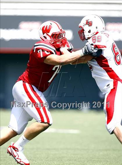 Thumbnail 3 in Lakota West vs. La Salle (Skyline Crosstown Showdown) photogallery.
