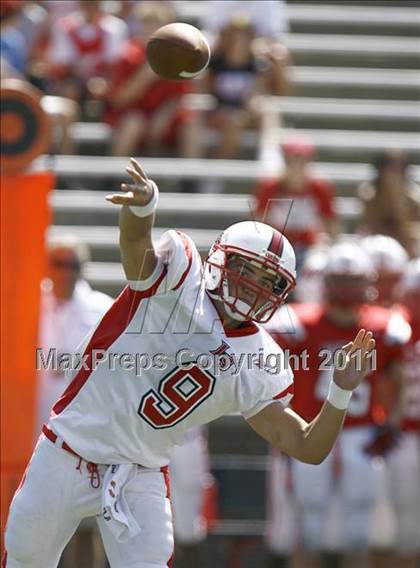 Thumbnail 1 in Lakota West vs. La Salle (Skyline Crosstown Showdown) photogallery.