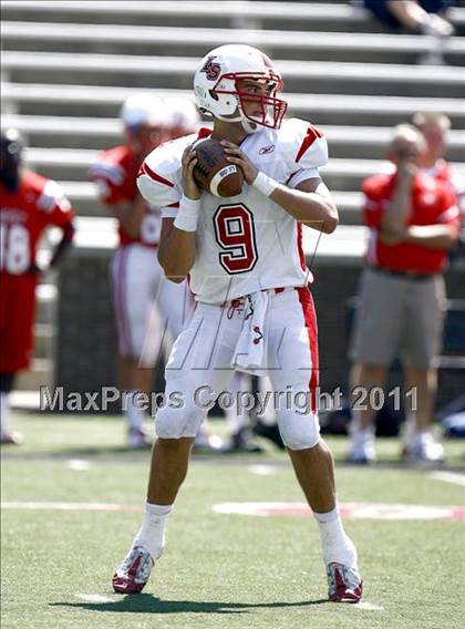Thumbnail 1 in Lakota West vs. La Salle (Skyline Crosstown Showdown) photogallery.