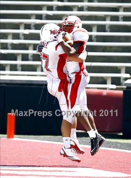 Thumbnail 3 in Lakota West vs. La Salle (Skyline Crosstown Showdown) photogallery.