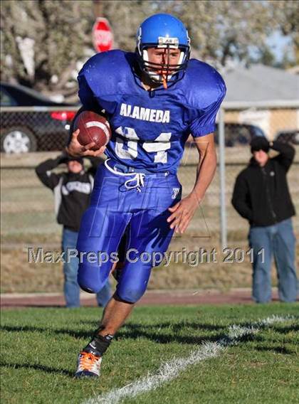 Thumbnail 1 in JV: D'Evelyn vs Alameda photogallery.