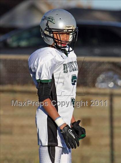 Thumbnail 2 in JV: D'Evelyn vs Alameda photogallery.