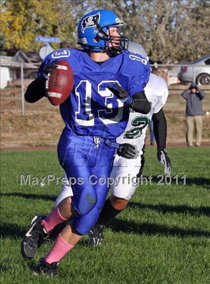 Thumbnail 2 in JV: D'Evelyn vs Alameda photogallery.