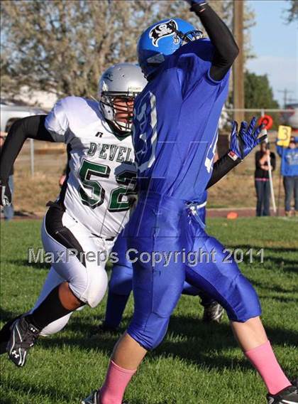 Thumbnail 3 in JV: D'Evelyn vs Alameda photogallery.