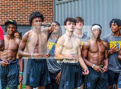 Thumbnail 3 in Senatobia vs Lafayette (U of Memphis 7v7) photogallery.