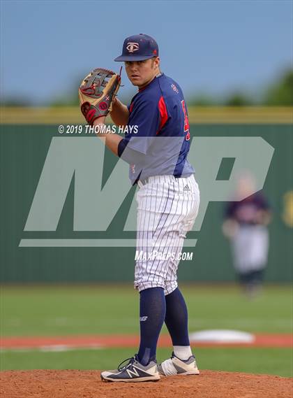 Thumbnail 3 in Trinity Christian vs Trinity Christian (TAPPS D3 Round 2 Playoff) photogallery.
