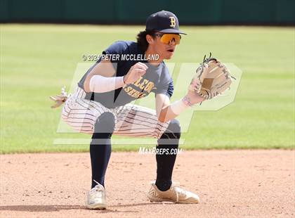 Thumbnail 3 in Souhegan vs Bow (NHIAA Division II Final) photogallery.