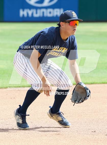 Thumbnail 1 in Souhegan vs Bow (NHIAA Division II Final) photogallery.