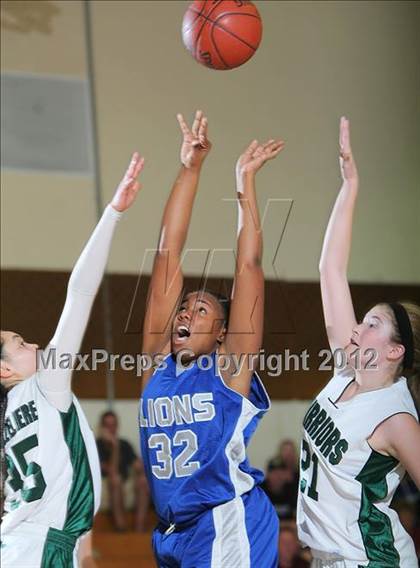 Thumbnail 1 in Cathedral City vs. Brethren Christian (MaxPreps Holiday Classic) photogallery.
