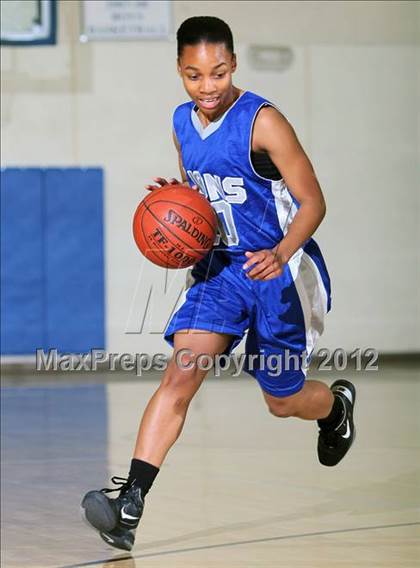 Thumbnail 3 in Cathedral City vs. Brethren Christian (MaxPreps Holiday Classic) photogallery.