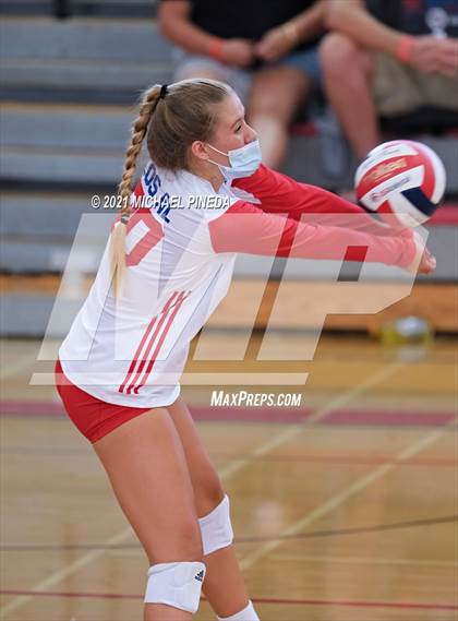 Thumbnail 3 in Los Alamitos @ Lakewood photogallery.