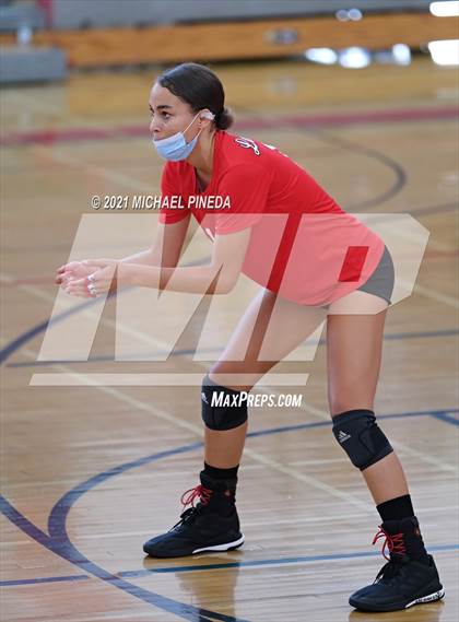 Thumbnail 3 in Los Alamitos @ Lakewood photogallery.