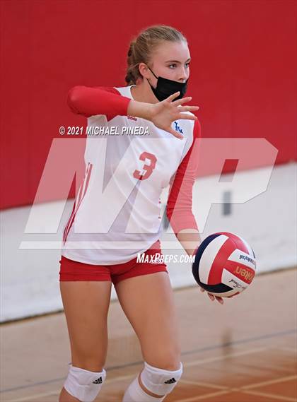 Thumbnail 3 in Los Alamitos @ Lakewood photogallery.