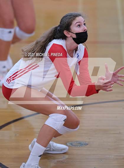 Thumbnail 1 in Los Alamitos @ Lakewood photogallery.