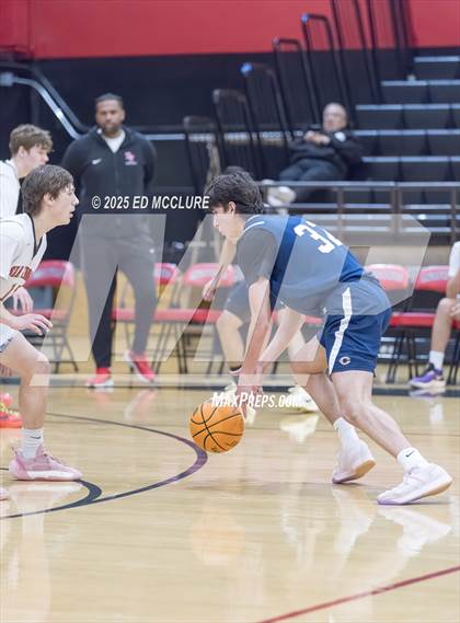 Thumbnail 2 in Palos Verdes vs Chaminade photogallery.