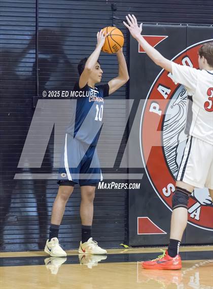 Thumbnail 1 in Palos Verdes vs Chaminade photogallery.