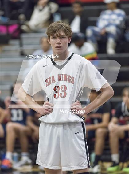 Thumbnail 2 in Palos Verdes vs Chaminade photogallery.