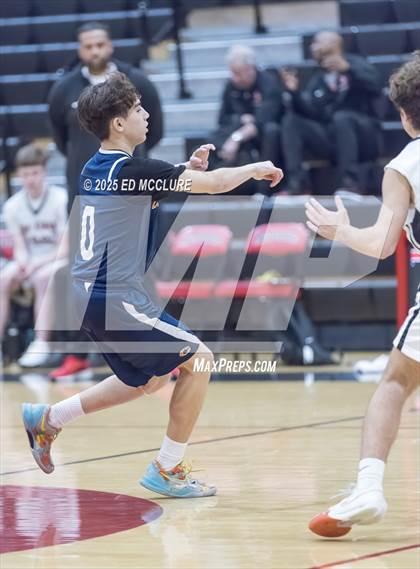 Thumbnail 3 in Palos Verdes vs Chaminade photogallery.
