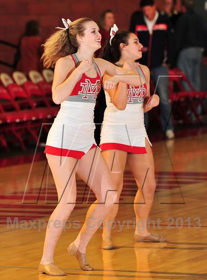 Thumbnail 3 in Oaks Christian @ Mater Dei (Nike Extravaganza) photogallery.