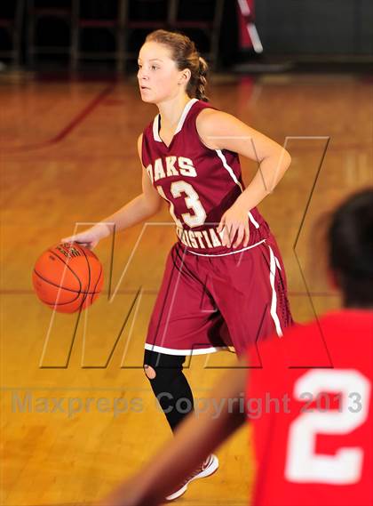 Thumbnail 2 in Oaks Christian @ Mater Dei (Nike Extravaganza) photogallery.