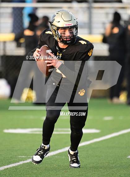 Thumbnail 1 in Nonnewaug CoOp @ Daniel Hand (CIAC Class SS Semifinal) photogallery.