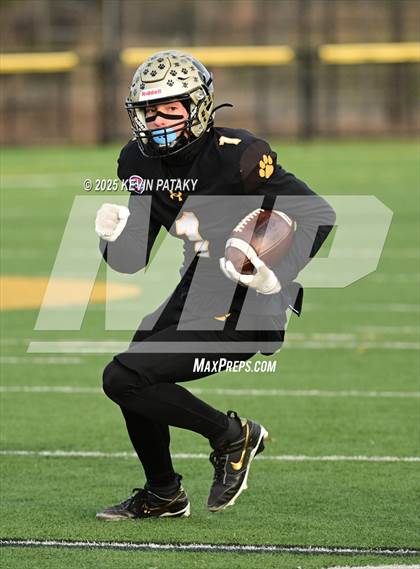 Thumbnail 1 in Nonnewaug CoOp @ Daniel Hand (CIAC Class SS Semifinal) photogallery.