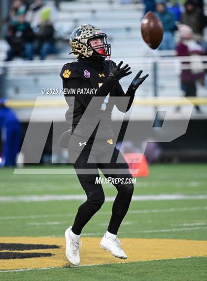 Thumbnail 3 in Nonnewaug CoOp @ Daniel Hand (CIAC Class SS Semifinal) photogallery.