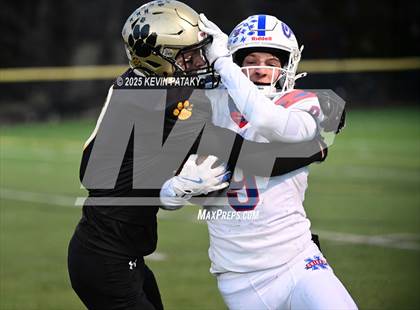 Thumbnail 3 in Nonnewaug CoOp @ Daniel Hand (CIAC Class SS Semifinal) photogallery.