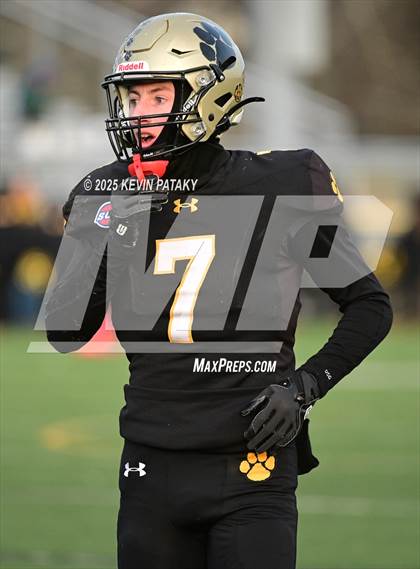 Thumbnail 2 in Nonnewaug CoOp @ Daniel Hand (CIAC Class SS Semifinal) photogallery.