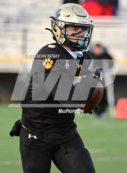 Thumbnail 3 in Nonnewaug CoOp @ Daniel Hand (CIAC Class SS Semifinal) photogallery.