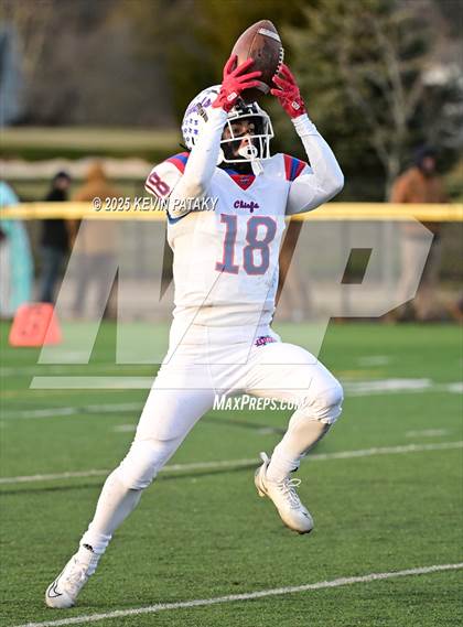 Thumbnail 3 in Nonnewaug CoOp @ Daniel Hand (CIAC Class SS Semifinal) photogallery.