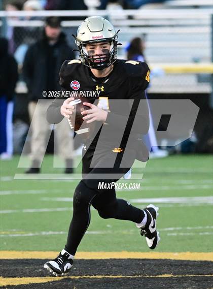 Thumbnail 2 in Nonnewaug CoOp @ Daniel Hand (CIAC Class SS Semifinal) photogallery.