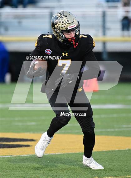 Thumbnail 2 in Nonnewaug CoOp @ Daniel Hand (CIAC Class SS Semifinal) photogallery.